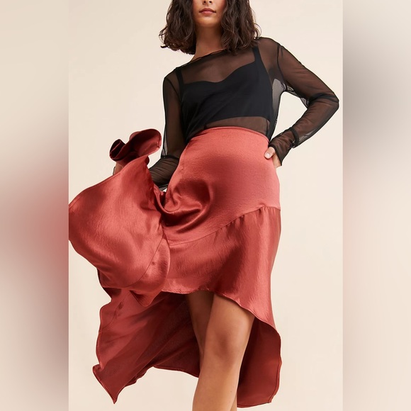 Free People Dresses & Skirts - NWOT FREE PEOPLE Sunrise Asymmetrical Skirt MSRP $98